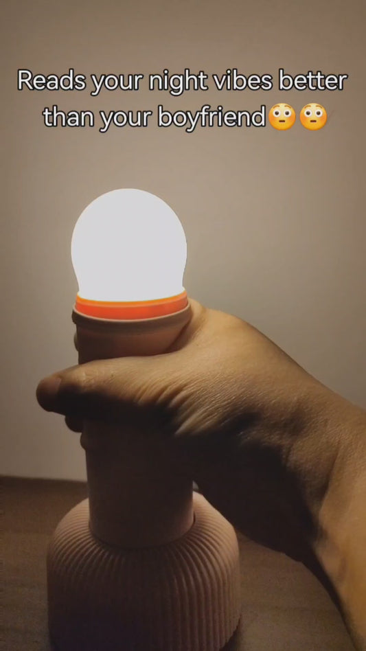Funny Night Light Creative Silicone Hand-Pull LED Bedroom Bedside Lamp - Hilarious Gag Gift, Prank Decoration, and Party Humor